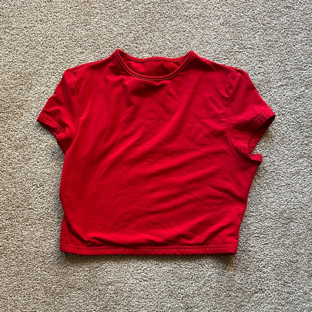 Amazon Vibrant Red Women’s Cropped' Tee